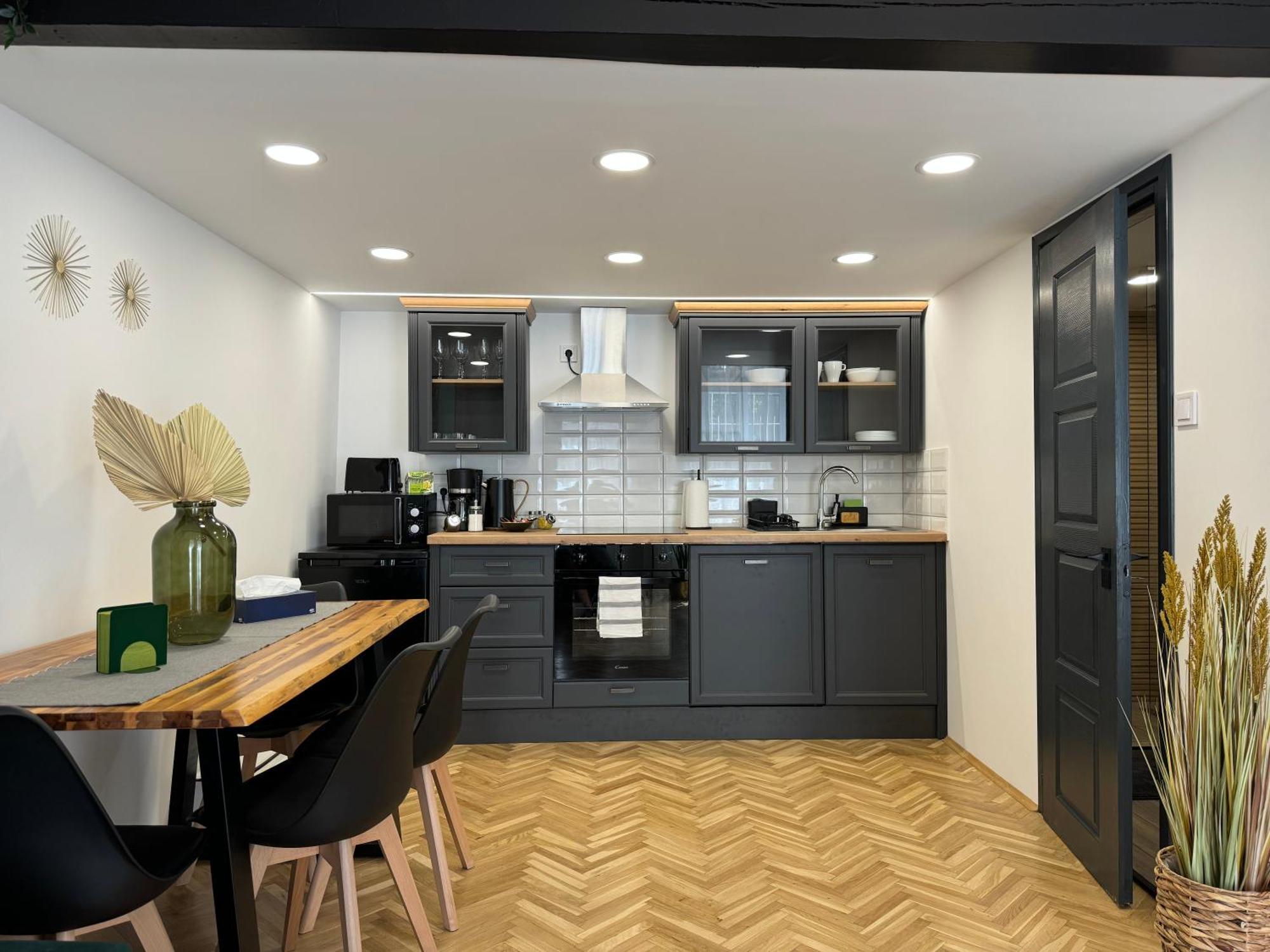 Manhattan Lofts In M1 *