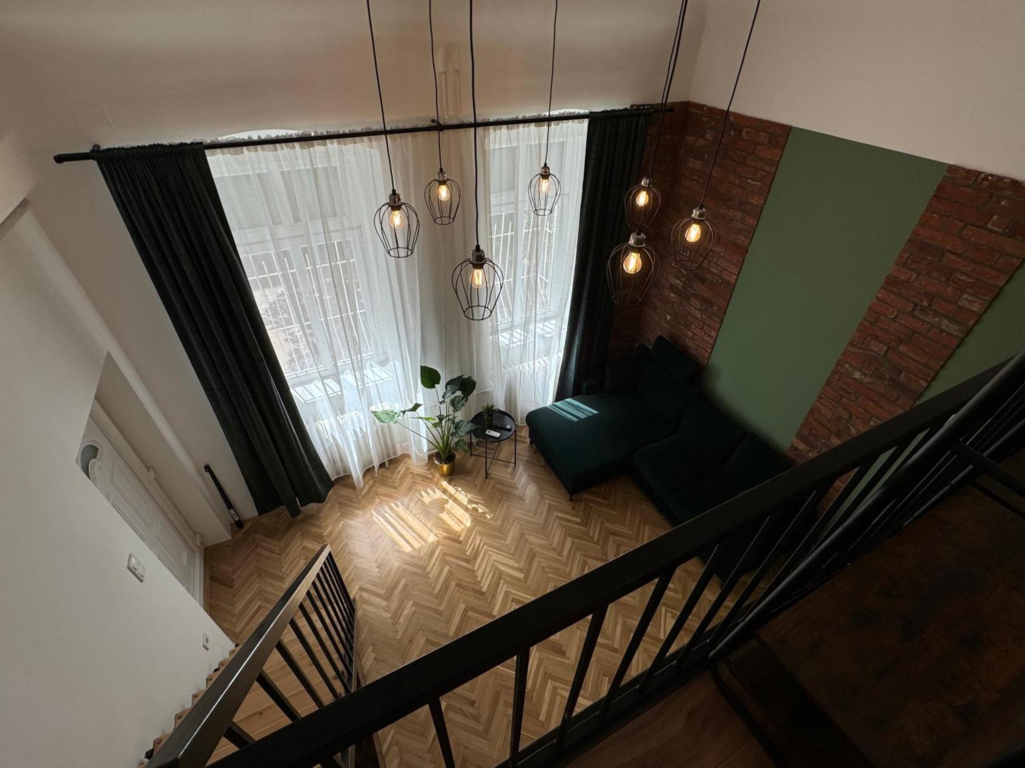Apartment Manhattan Lofts In M1